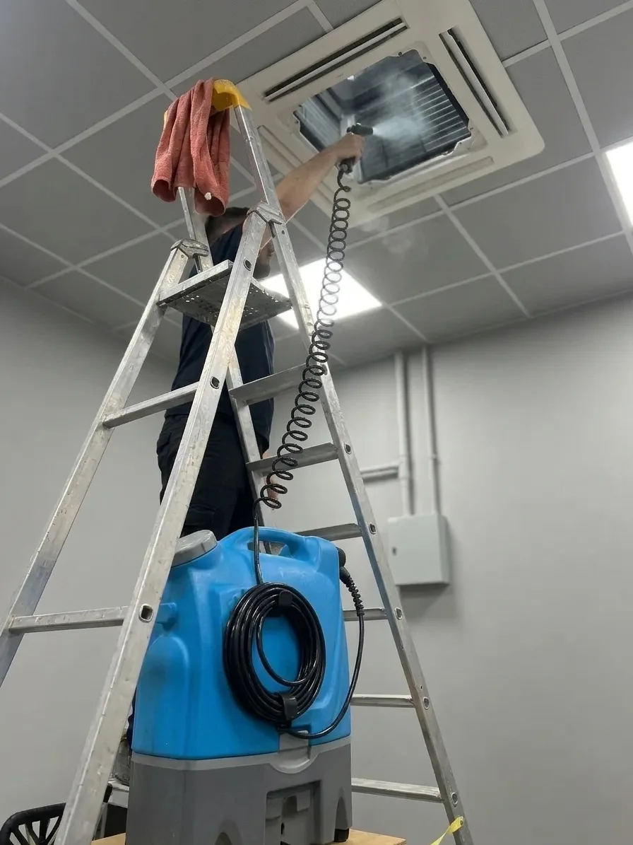 Entretien de climatisation à Courbevoie Entretien de climatisation à Courbevoie